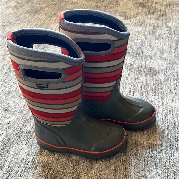 Bogs Kids' Red and Gray Striped Boots - size 13 - green base - Picture 1 of 8